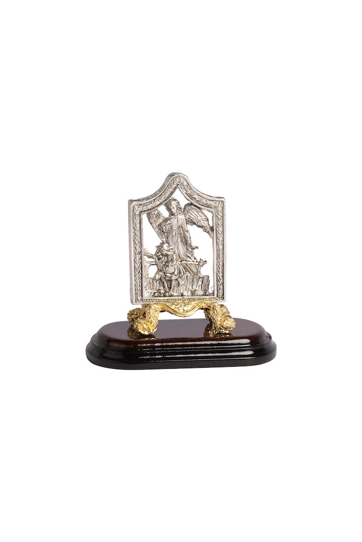 ANGEL EN MARCO DORADO CON PEDESTAL PLATA BASE MADERA