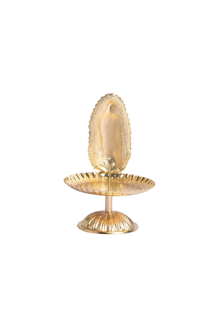 VIRGEN DE GPE. GDE. DORADA CON BASE