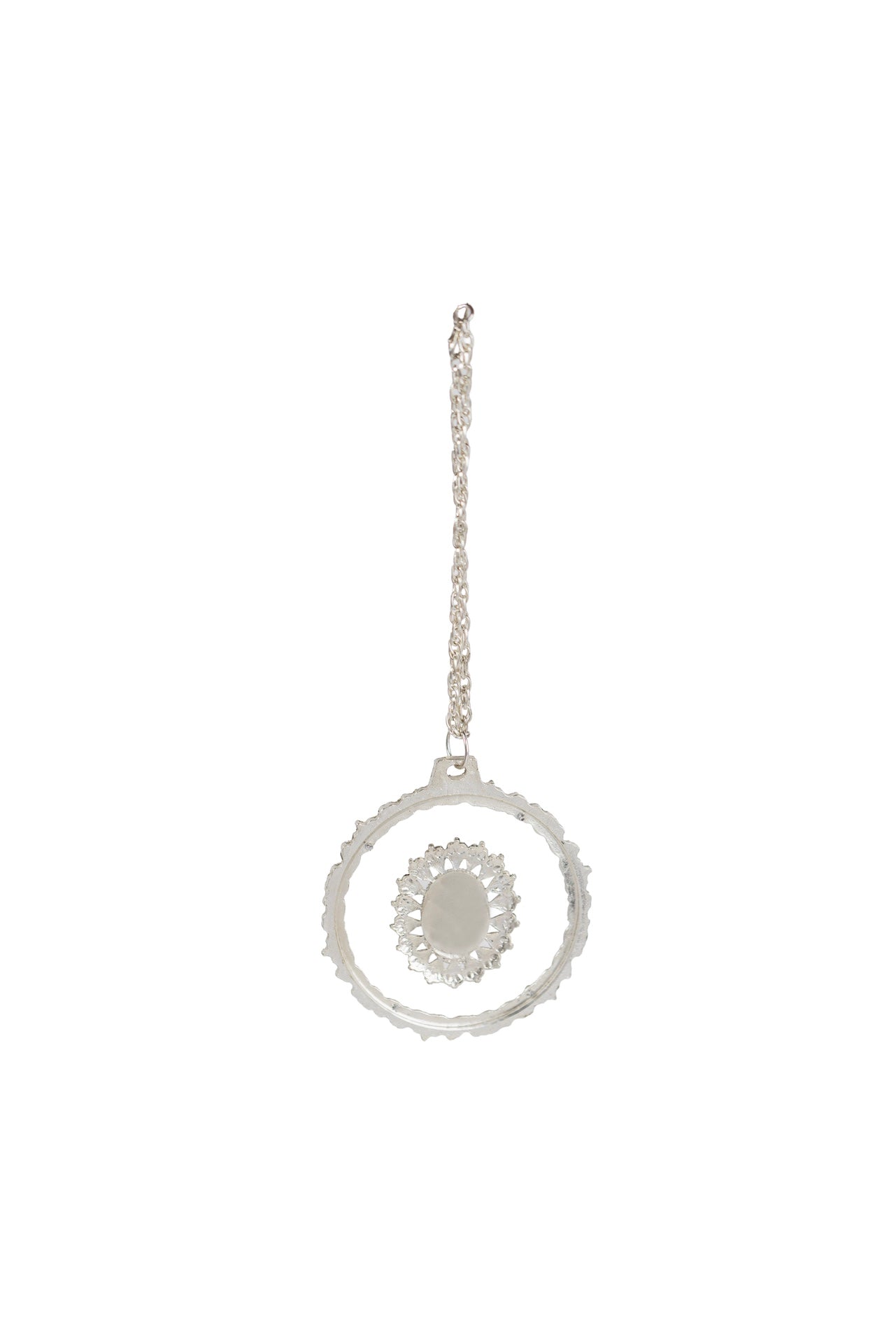 DISTINTIVO MADONA CON NIÑO PLATA